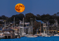 2nd Place Color B Print Open – Hunters Moon Over Newport Harbor by Jeff Reynolds
